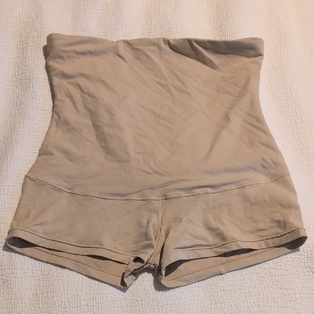 Maidenform Self Expression Shapewear in Beige